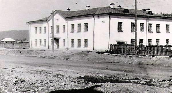 Сайт школы миньяр. Сайт школы миньяр. Школа 2 миньяр. Школа 4 город миньяр. Директор школы 1 миньяр.